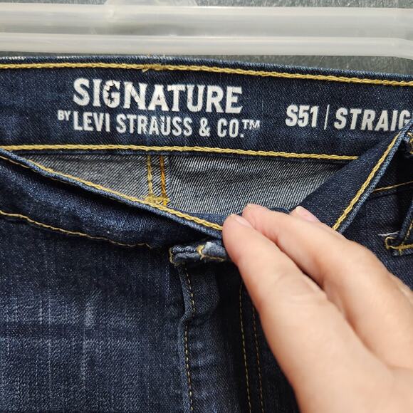 Signature Levi's Strauss S51 Straight Fit Blue Jeans 40 × 32 - Picture 3 of 7